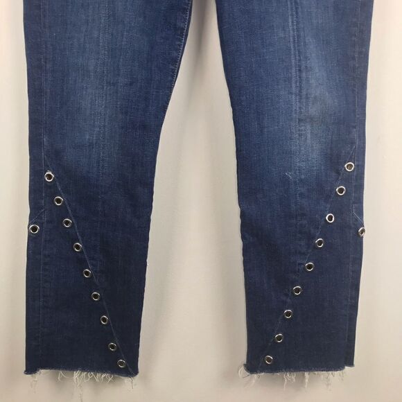 7âforâAll MankindâEdieâEyeletâCutâOffâHemâJeans - Picture 11 of 15